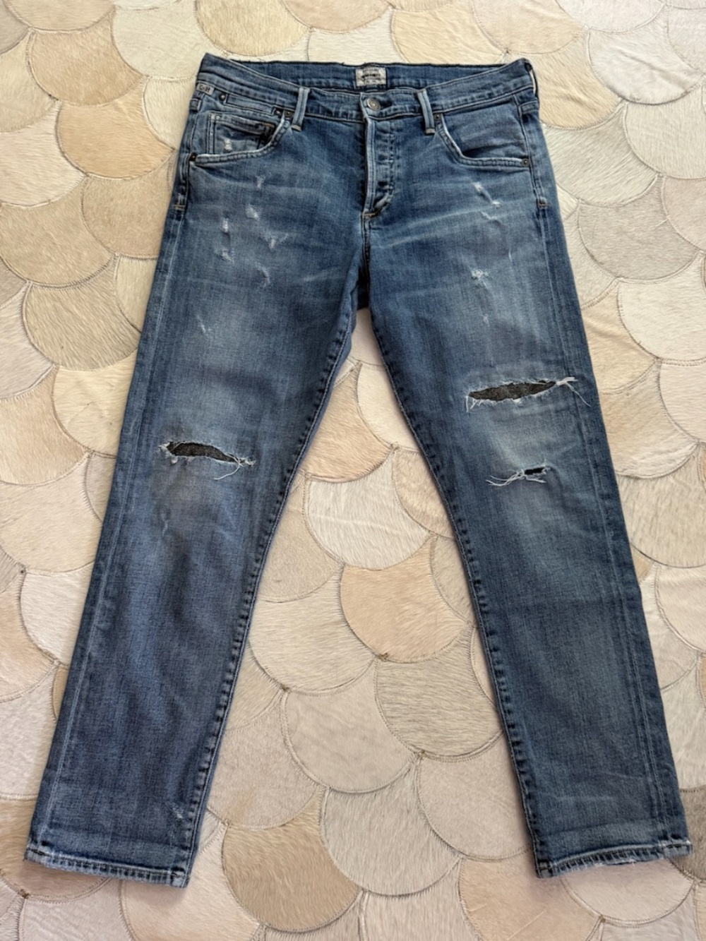 Citizens of Humanity - Slim Boyfriend - Low Rise Jeans